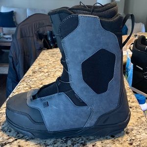 Ride Lasso Jr snowboard boots